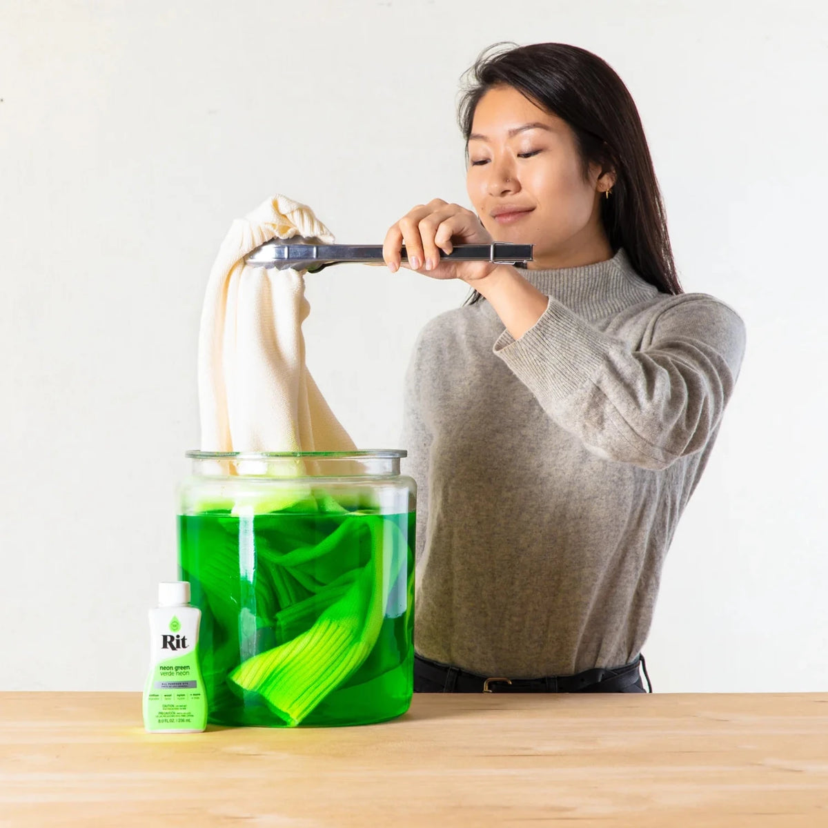 Rit All Purpose Liquid Dye - Neon Green - Knappnålen